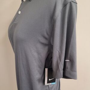 Nike mens golf shirt